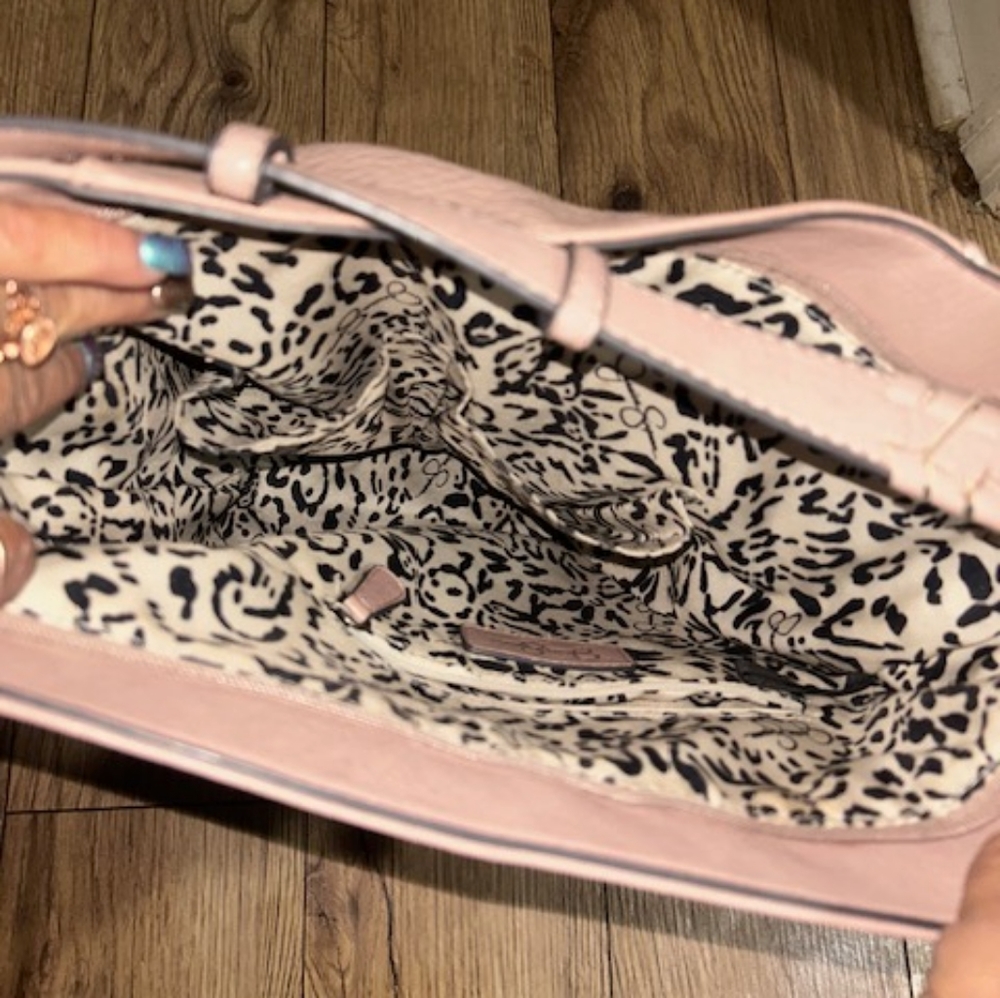 Jessica Simpson Purse - Picture 2 of 3